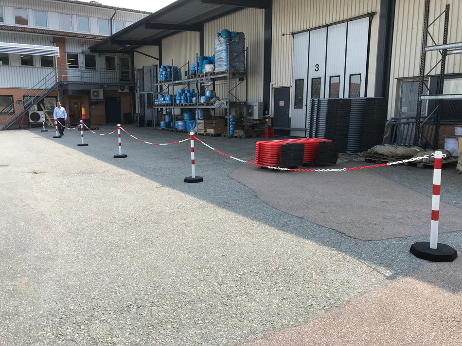 Post & Chain Barrier in steel