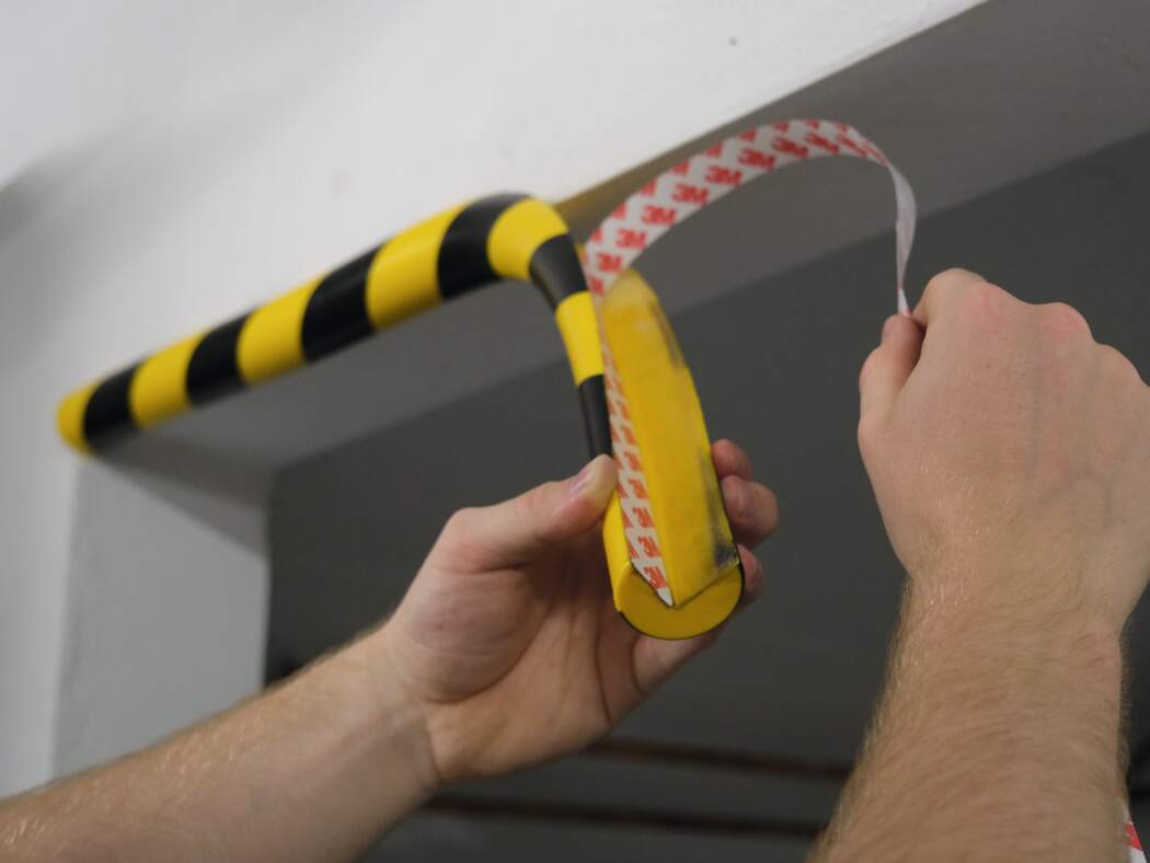 Corner Protection Profile C25R – Self-adhesive