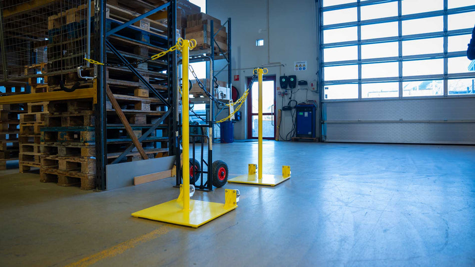 Chain Barrier Trolley