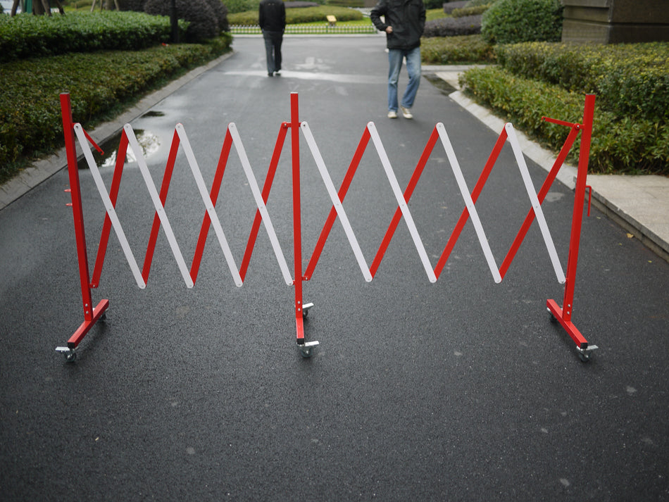 FlexiBarrier -Expanding Gate - on wheels (4.9 m)