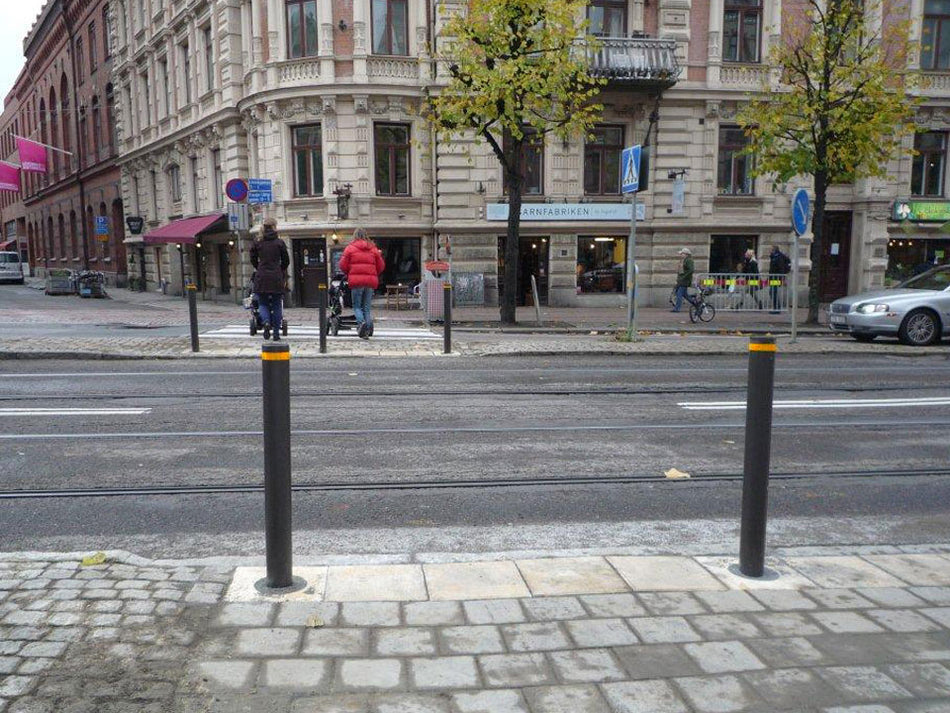 Dixi Flex Poller – Flexibler Verkehrspoller Ø90 mm