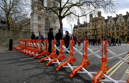 Mobile Anti-Terror-Fahrzeugbarriere -F18- (HVM-Fahrzeugminderung)