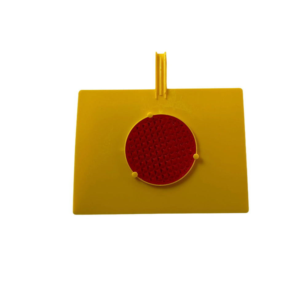 Reflector for Barrier Chains – Transform Chains into Reflective Safety Solutions