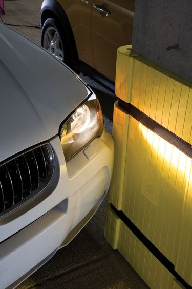 Column protection -Park Sentry- for square columns.