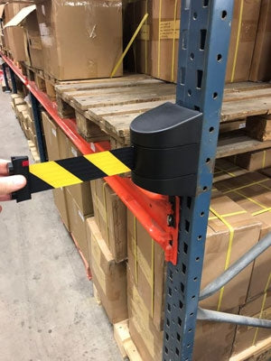 FlexiBarrier Wall Mount -Magnetic- (4.5 or 10.0 meter belt)