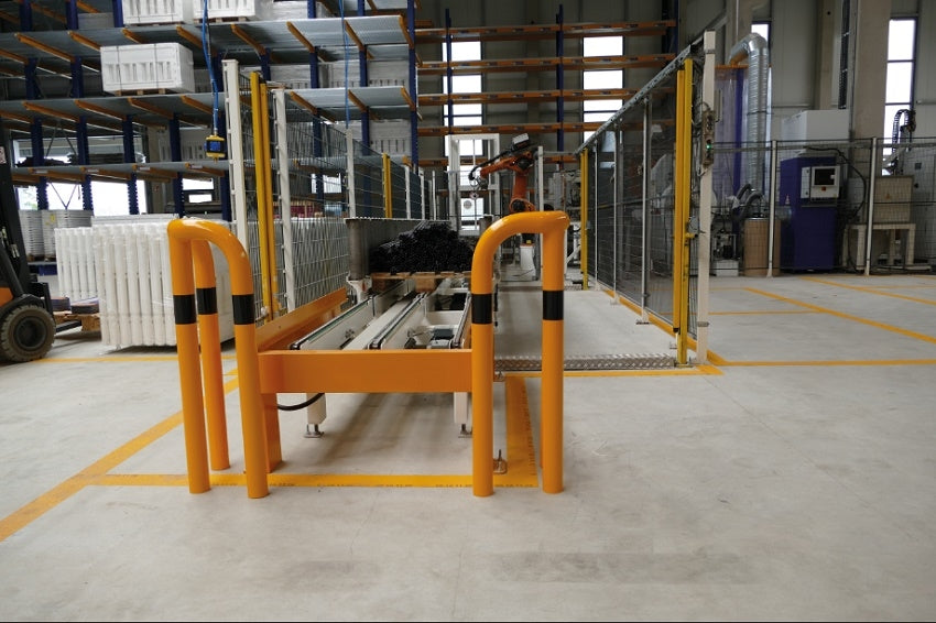 Anti-nudge Hoop 90° Equal-Sided