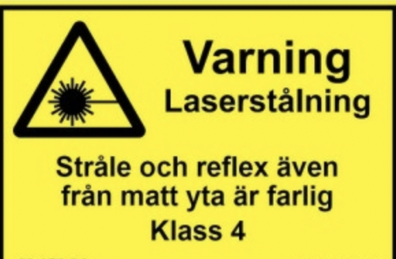 Varningsskylt - Laserstrålning Klass 4 - Skylt i plast - 105x148mm